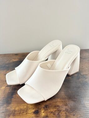 a new day Cream Block Heel Slide Mules